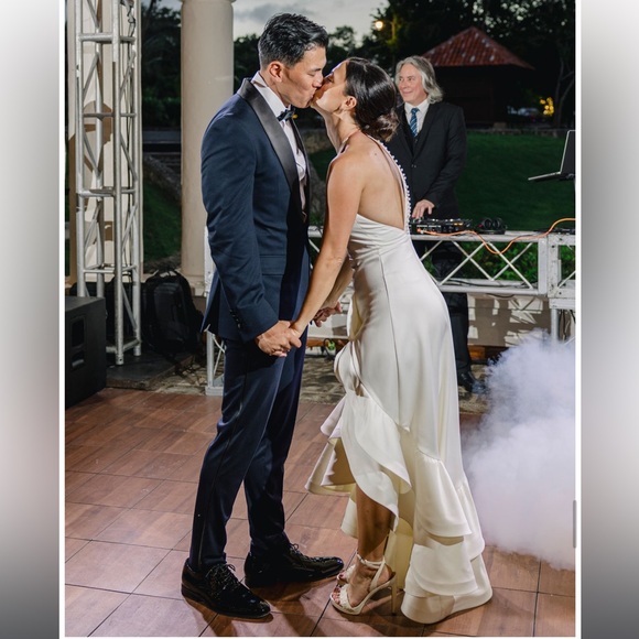 Bronx and Banco Paros Gown in white - Picture 6 of 7